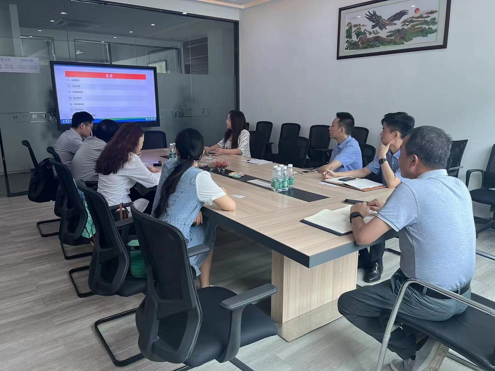 28333981.jpg 28333981.jpg